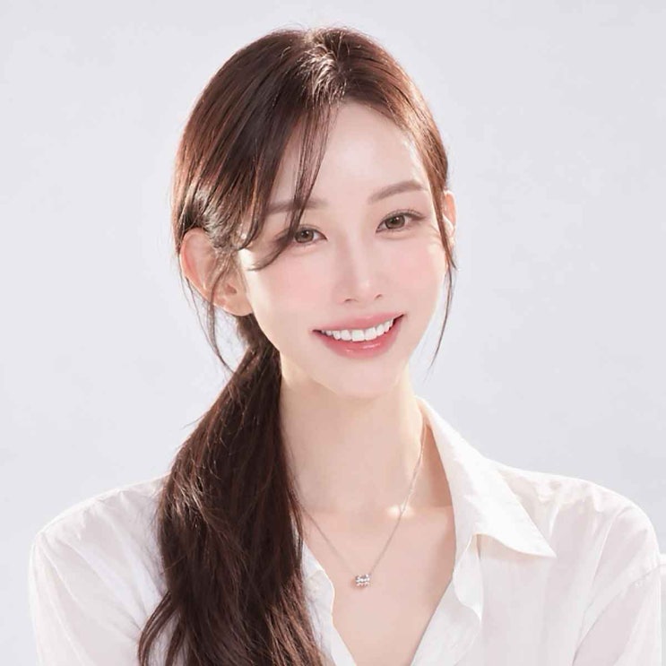 <b>김현중 전여친 시유</b> 크리에이터 데뷔 아들 홀로 양육 중 연예게 진....