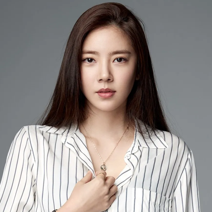 손담비 프로필 나이 키 학력 남편 이규혁 딸 해이 동백꽃 필 무렵 21kg 감량 다이어트 근황 총....