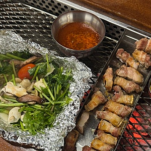 [광주 남구 맛집] 쫀득한 지리산 흑돼지 삼겹살 솔직후기 :: 지산목 봉선점