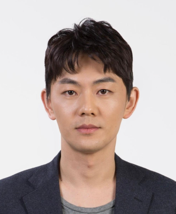 <b>김태원</b> 청년미래비서관 <b>재산 161억</b> 신고…이세웅 전 평안북도지사 2,....
