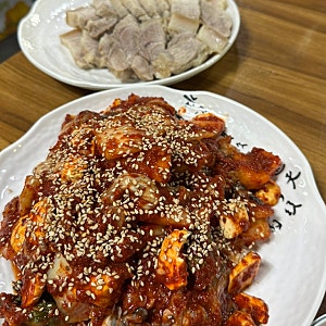 서울 은평구 녹번 충무칼국수 굴보쌈_열 번 이상 방문