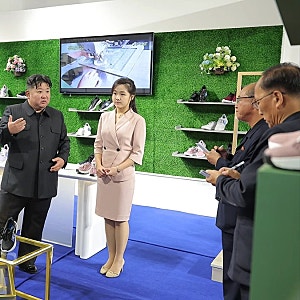 김정은 사망설 결국 허위였다, 국정원이 밝힌 건강 상태와 뇌출혈 소문의 진실