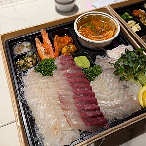 [강릉 여행] 경포대 횟집 내돈내산 1등 찐맛집 공유 & 강릉역 가성비 숙소 추천