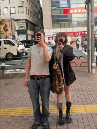 "남편은 속옷 노출, 아내는 망사 스타킹?" 현아 용준형 일본 데이트, 결혼 2년 차 부부의 파격 ....