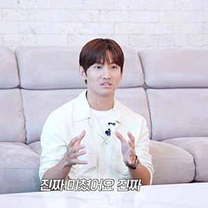"내 얼굴이 점선 같더라" 최강창민이 원빈 실물 보고 놀란 이유