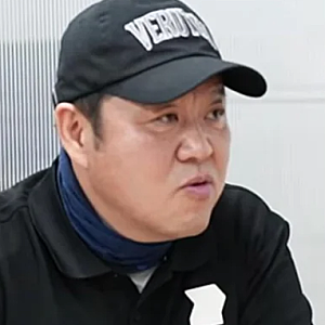 "스무 살이어도 그러면 안 돼" 김구라가 비행기에서 화난 이유