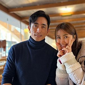 신애라♥차인표, 대기업 임원 딸 며느리 맞더니…확 달라진 가족 근황