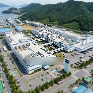 변압기 부품 낙하 창원 휴대전화 부품 공장 직원 퇴근 하던중 라디에이터 맞아 사망 ..양덕 ....