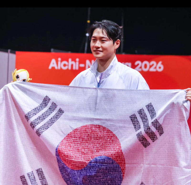 "펜싱 금메달 오상욱 스타 셰프 권성준과 혈연관계였다" 오상욱 프로필 고향 학력 재산 나이 ....