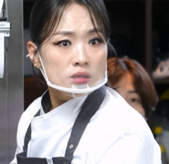 사장님 귀는 당나귀 <b>귀</b> <b>정지선</b> 셰프가 400인분 요리 중 <b>분노</b>를 터뜨....