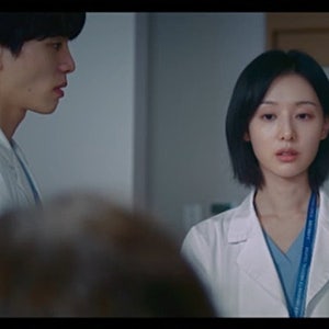 시청률 21.3% 찍었는데 방영 중단 청원.. '닥터X' 5·18 장면 논란