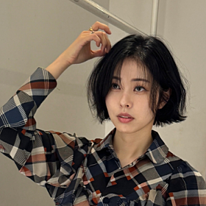 서동주 단발머리 이렇게 잘 어울렸나? 체크 원피스까지 찰떡 프로필
