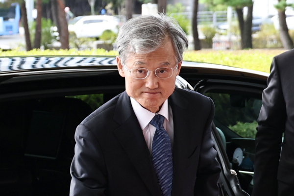 조희대 탄핵 대신 <b>국정조사</b>?
