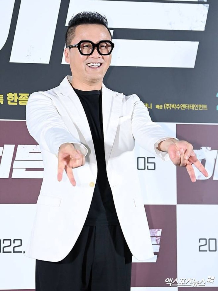 <b>공형진</b>, <b>차지연</b> 무례 논란 딛고 연극 <b>핑크트럭</b>으로 14년 만에 복귀