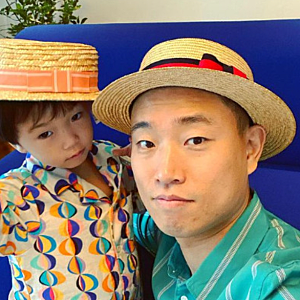 대치동 학원 앞 차 안에서 3시간 기다리는 아빠가 된 리쌍 개리