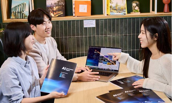 <b>SKT</b> <b>거버넌스리포트</b> 첫 발간 <b>AI</b>가 스스로 일해도 전 과정 관리