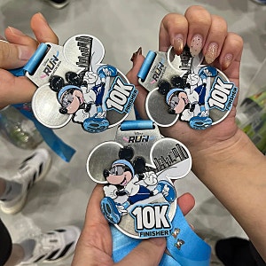 디즈니런 2026 인천 10km 솔직 후기 출발 지연부터 완주 메달까지