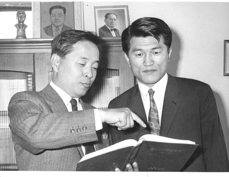 김민석·장동혁 시차 조문…<b>최형우 전 장관</b> 빈소에 "언제나 빚을 졌....