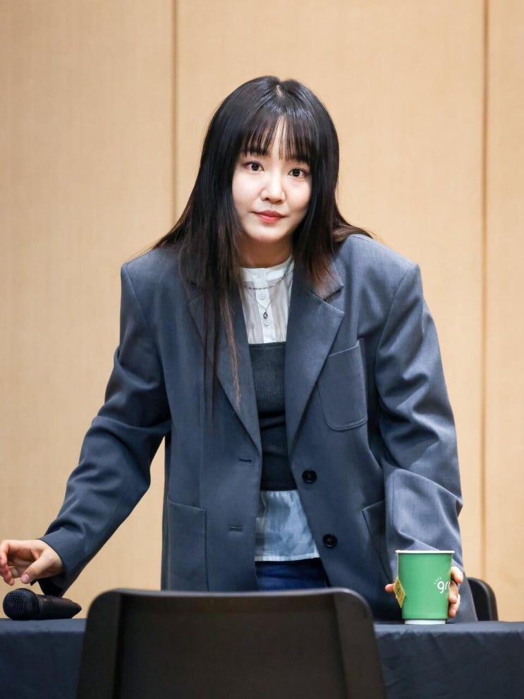 <b>윤하</b>, 14년 동행 <b>소속사</b>와 결국 파경... "정산금 미지급 <b>소송</b> 제기"
