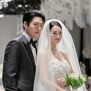 김우빈♥신민아, 누적 기부 50억 원 넘었다…결혼식 날에도 3억 원 쾌척한 이유❤️