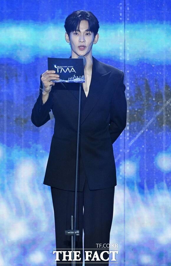 <b>김새론 모친 송치</b>? 김수현 측 발표 살펴보니…부친은 불<b>송치</b>