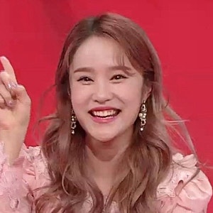413만 유튜버 헤이지니, 전 직원 폭로 논란… 연봉 2000만원에 하루 16시간 일했다더니 무슨 일?