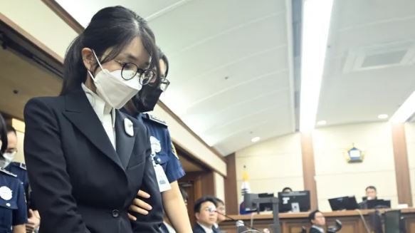 <b>김건희</b> 추가 <b>구속영장 발부</b>·대법원 상고심 지연·구치소 민원 논란