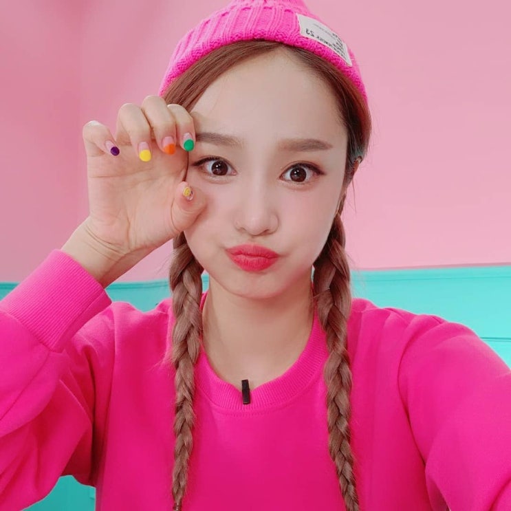 <b>헤이지니 전 직원 폭로</b>, “연봉 2000만원·최대 16시간 근무”…제기....