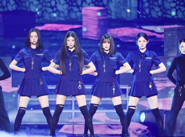 <b>아일릿</b> 여경 성적 대상화 논란, 어떤 의상이길래? 윤아 쇼케이스 발....