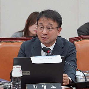 [사법 신뢰와 민생 책임]한병도 민주당 원내대표,“조희대 국정조사 추진 여부 오늘 결정…....