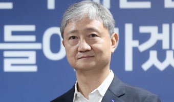 <b>이찬진</b> 금감원장 프로필, 금융지주 CEO 70명 인사 앞두고 또 경고…KB....