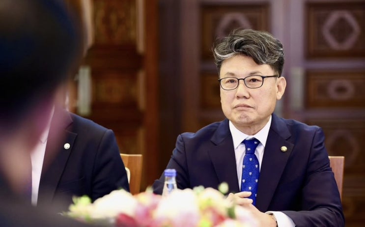 국방위원장 <b>진성준</b> 프로필…<b>미국 비자 거부</b> 사유 나이 고향 학교 이....