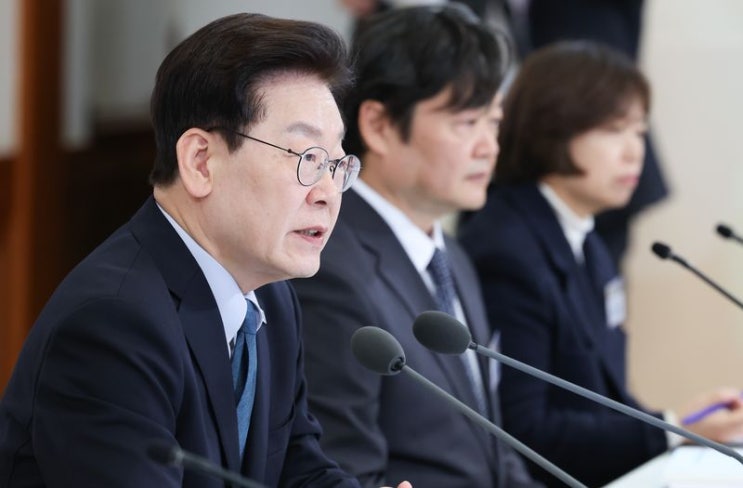 <b>다문화</b>가족 우대 폐지 검토 | "유공자보다 먼저라고?" 특혜 논란에 ....