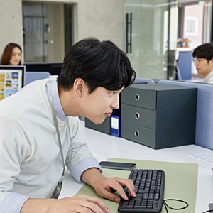 월급 500만원 이상 직장인 역대 최대! 그런데 10명 중 1명은 100만원도 못 번다