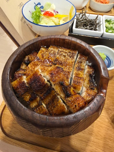 부산장어덮밥 양산도 서면본점 장어덮밥으로 유명한 양산도 본점에 와봤어요
