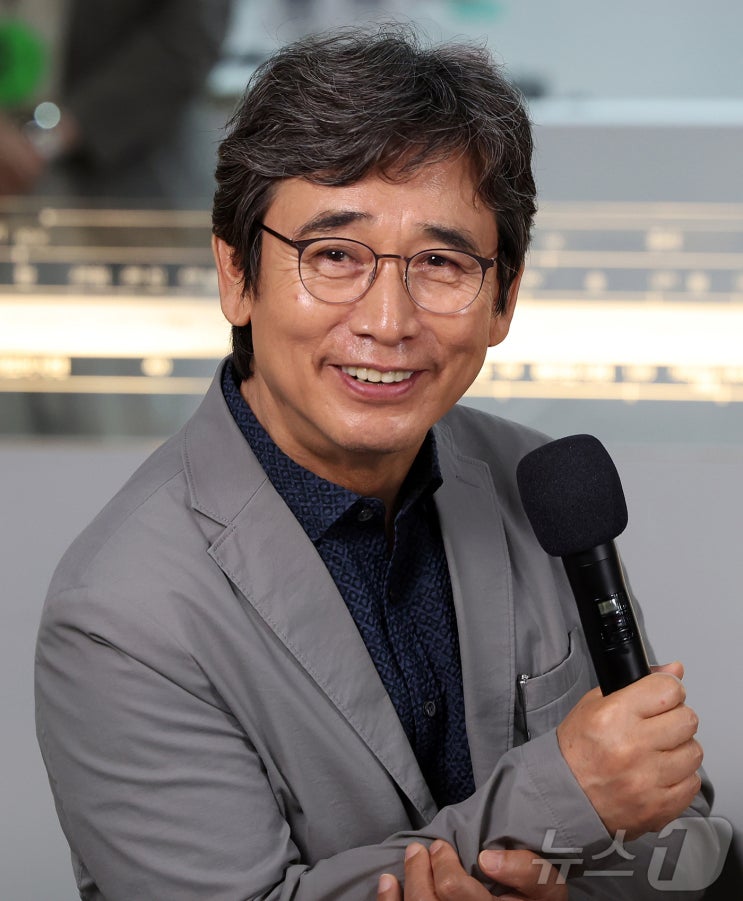 李 "개혁 동지 공격이 더 무책임"...이름은 안 불렀는데 다들 알아들....