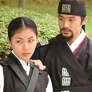 만나자마자 포옹부터…'다모' 이서진·하지원, 23년 만에 '비서진'서 다시 만났다