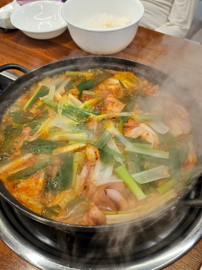 평택역부대찌개 불독부대찌개통복시장본점 평택역점심 여기로