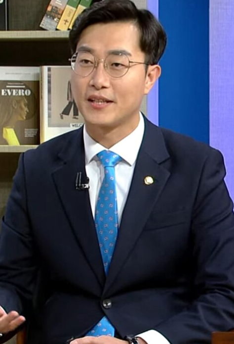 보좌진(비서관)<b>성추행</b> 의혹 <b>혐의 기소</b>, <b>장경태</b> 의원은 누구인가? "맞....