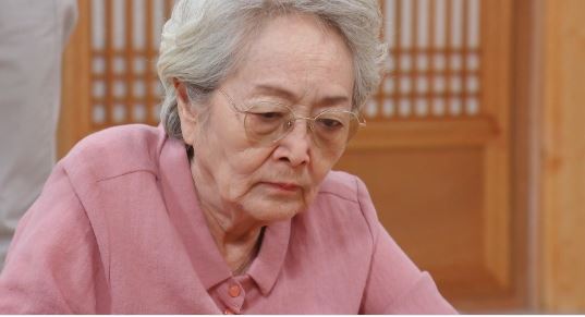 <b>김영옥</b> 유튜브서 <b>기억력</b> 저하 고백…“겁난다” 최불암 별세에 더 ....