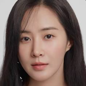 "19년 만에 SM 떠나 홀로서기" 소녀시대 권유리, 솔직 고백 "혼자 할 줄 아는 게 없더라"