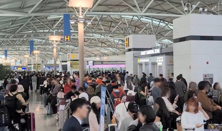 <b>인천공항</b> 항공사 <b>발권</b> 중단됐다네요, 1터미널 체크인시스템 알고 여....