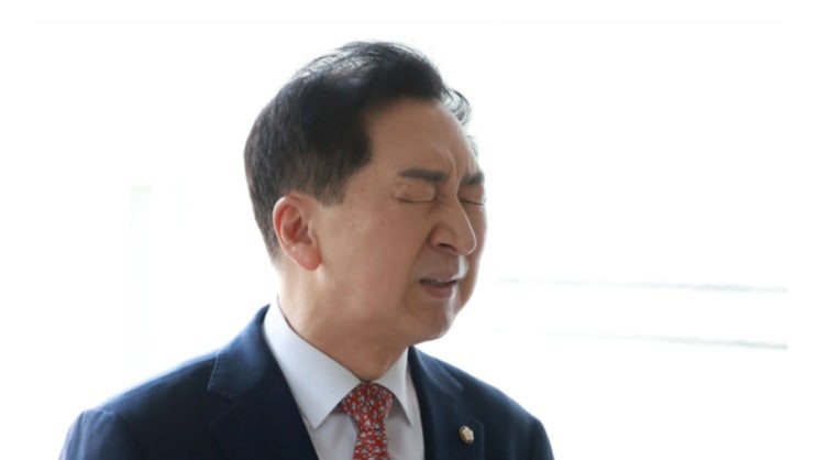 '김건희에 로저비비에 선물' <b>김기현 1심 무죄</b>…배우자는 벌금 500만....
