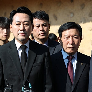 '올공' 못 잊는 장동혁 '박정희 생가' 찾은 이유