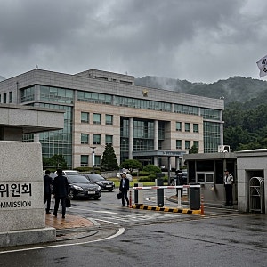선관위 특검, 중앙선관위 전격 압수수색… 140억 납품 비리 의혹 전말