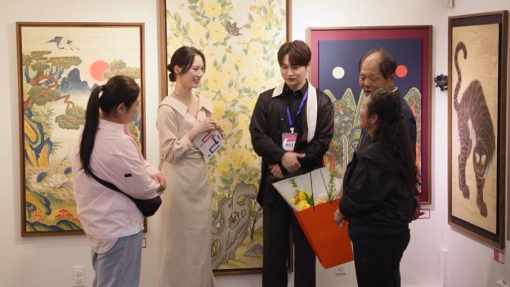 '살림남' <b>박서진</b>, 황혜선 깜짝 등장에 귀까지 빨개졌다! "뭐가 꽃인....
