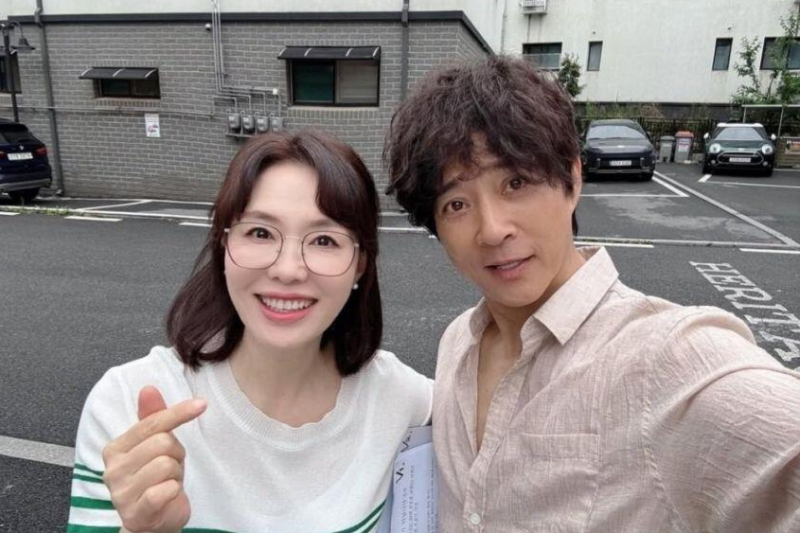 스무 살 어려 보이는 56세 하희라, 새벽에도 무조건 지킨다는 아침 운동법