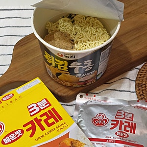 튀김우동에 3분 카레를? 편의점 꿀조합 레시피 카레라면 후기