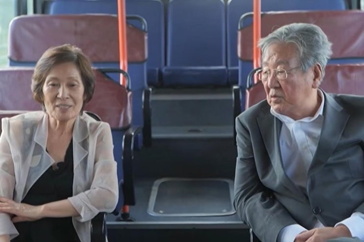 “곧 만나자” <b>김혜자</b>가 최불암 영정 앞에서 꺼낸 말