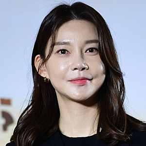 차예련 학폭 의혹 부인, 중계중학교 동창 폭로글 댓글 확산 논란